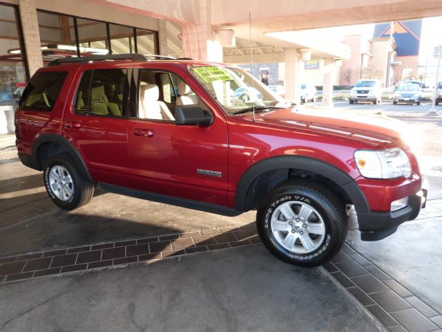 Ford Explorer 2007 photo 2