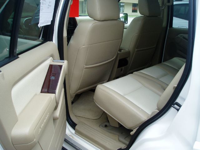Ford Explorer 2007 photo 1