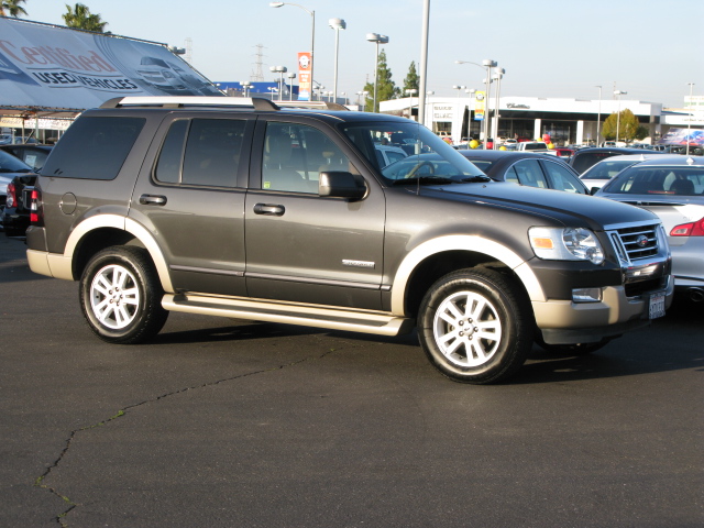 Ford Explorer 2007 photo 2