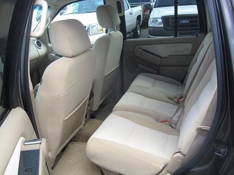 Ford Explorer 2008 photo 1