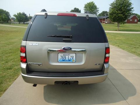 Ford Explorer 2008 photo 1