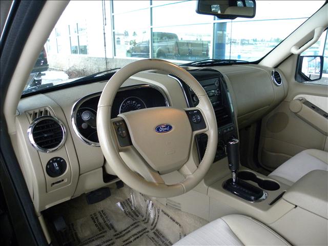 Ford Explorer 2008 photo 3