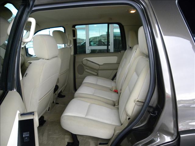 Ford Explorer 2008 photo 4
