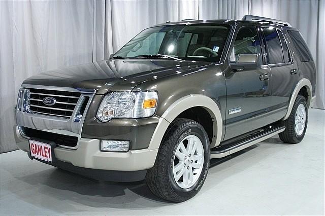 Ford Explorer 2008 photo 2