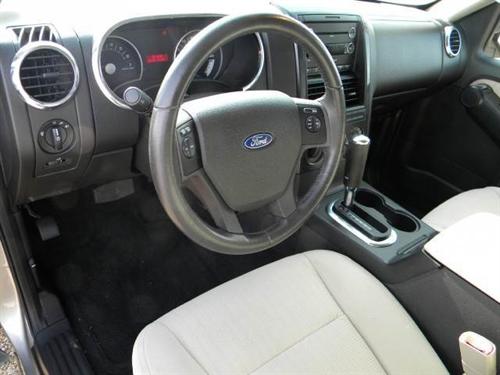 Ford Explorer 2008 photo 5
