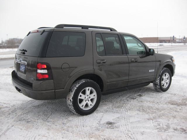 Ford Explorer 2008 photo 2