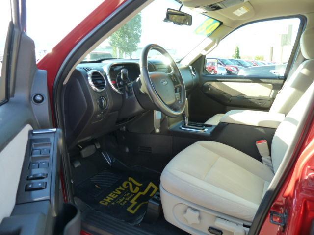 Ford Explorer 2008 photo 2