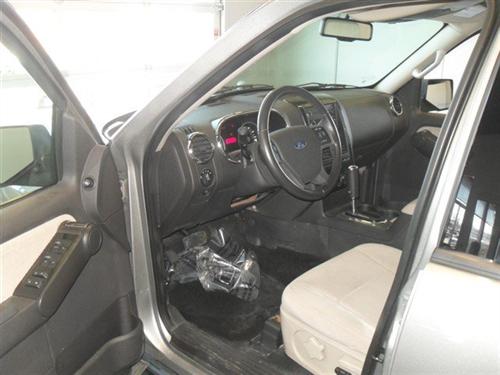 Ford Explorer 2008 photo 1