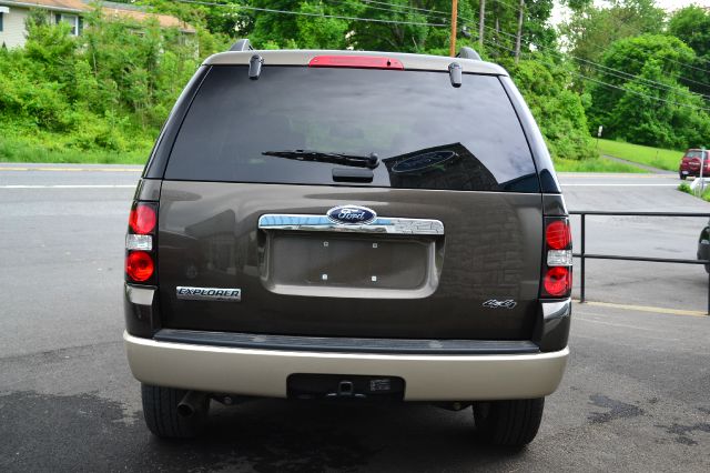 Ford Explorer 2008 photo 2