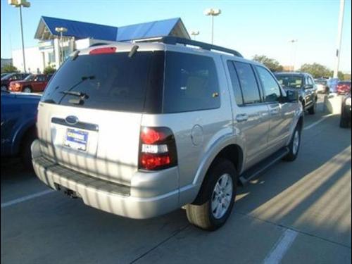 Ford Explorer 2008 photo 1