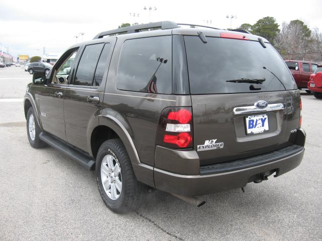 Ford Explorer 2008 photo 1