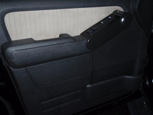 Ford Explorer 2008 photo 4