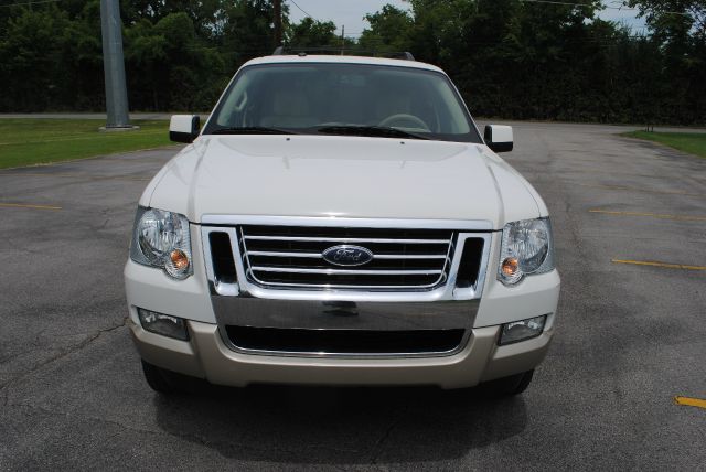 Ford Explorer 2008 photo 4