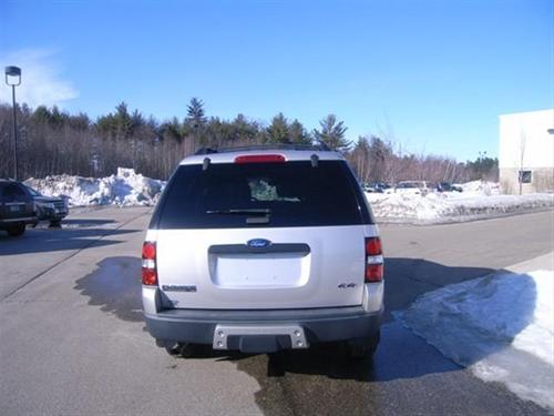 Ford Explorer 2008 photo 2