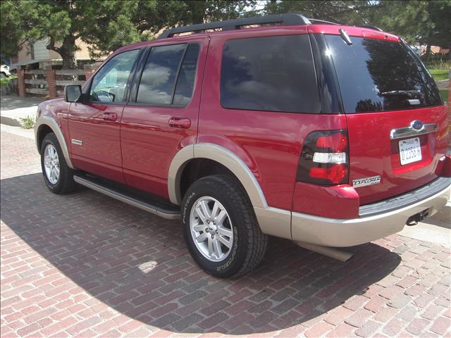 Ford Explorer 2008 photo 2