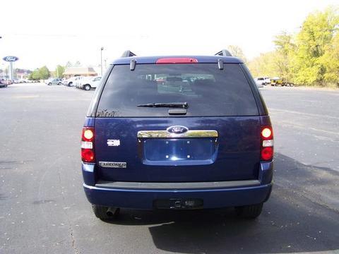 Ford Explorer 2008 photo 2