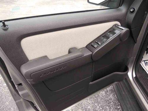 Ford Explorer 2008 photo 3
