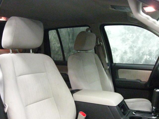 Ford Explorer 2008 photo 2