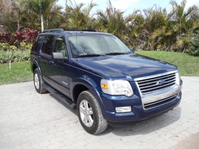 Ford Explorer 2008 photo 1