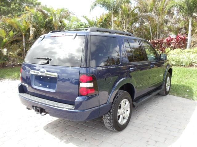 Ford Explorer 2008 photo 2