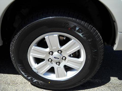 Ford Explorer 2008 photo 2