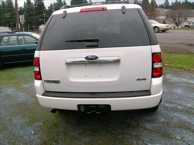 Ford Explorer 2008 photo 2