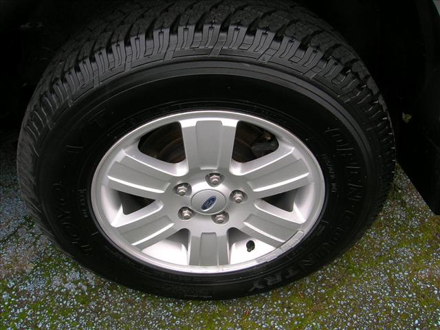 Ford Explorer 2008 photo 4