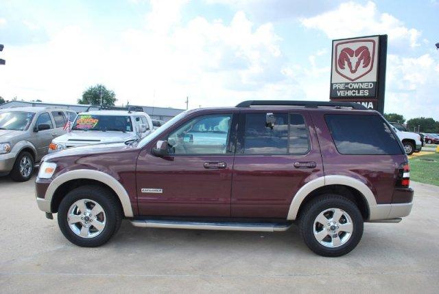 Ford Explorer 2008 photo 1