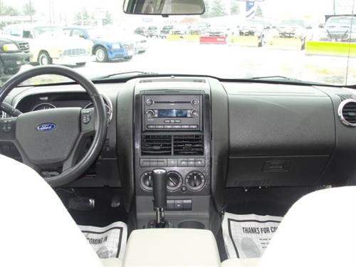 Ford Explorer 2008 photo 4