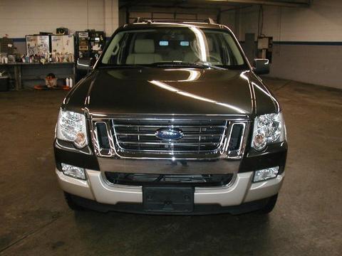 Ford Explorer 2008 photo 1