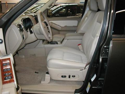 Ford Explorer 2008 photo 4