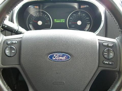 Ford Explorer 2008 photo 1