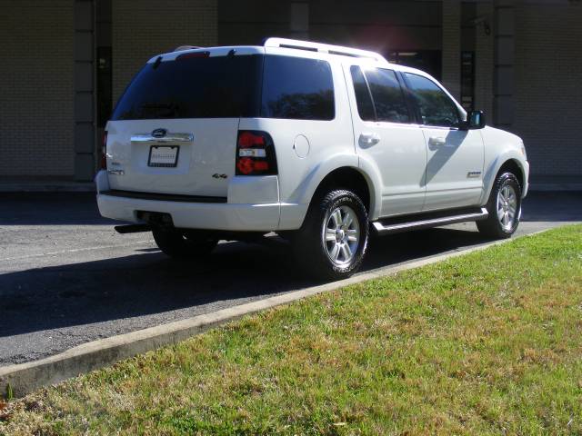 Ford Explorer 2008 photo 4