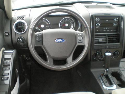 Ford Explorer 2008 photo 3