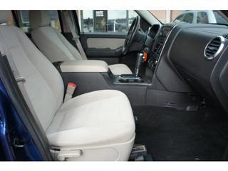Ford Explorer 2008 photo 1