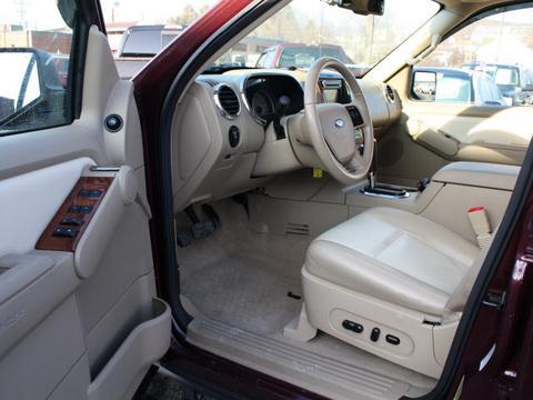 Ford Explorer 2008 photo 1