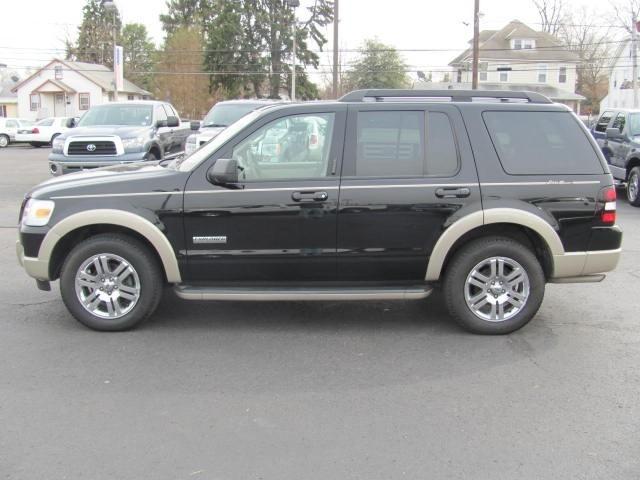 Ford Explorer 2008 photo 1