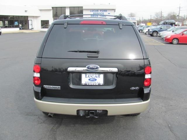 Ford Explorer 2008 photo 3