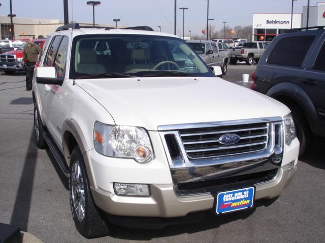 Ford Explorer 2008 photo 3