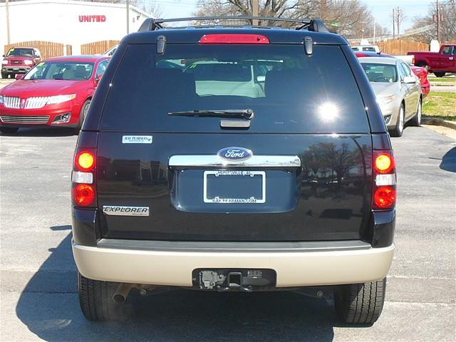 Ford Explorer 2008 photo 3