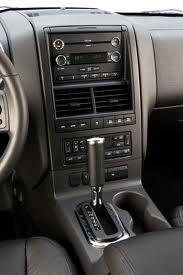 Ford Explorer 2008 photo 1