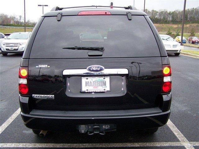 Ford Explorer 2008 photo 3