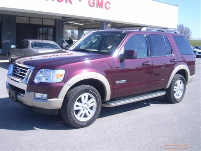 Ford Explorer 2008 photo 2