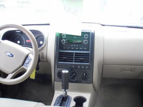 Ford Explorer 2008 photo 3