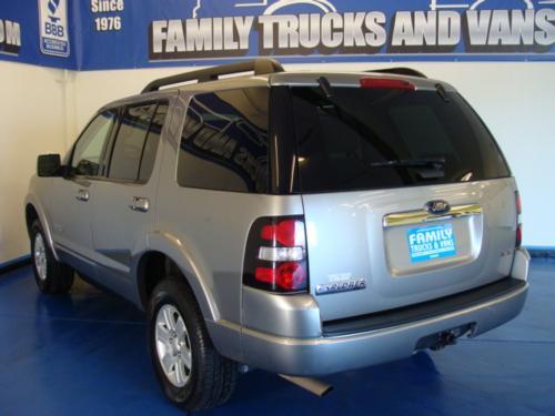 Ford Explorer 2008 photo 1