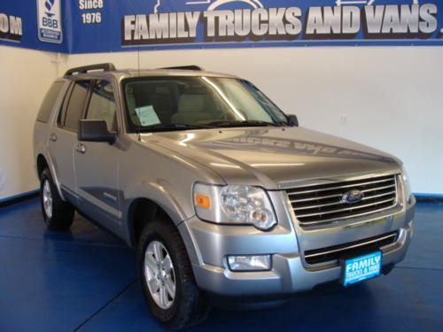 Ford Explorer 2008 photo 2