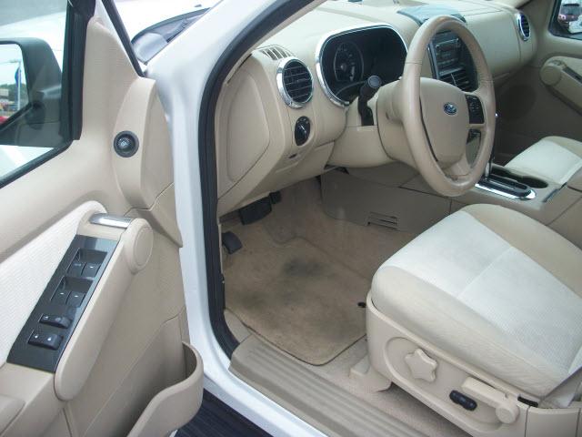 Ford Explorer 2008 photo 5