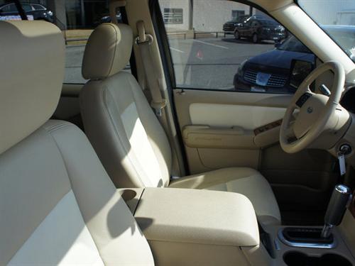 Ford Explorer 2008 photo 3