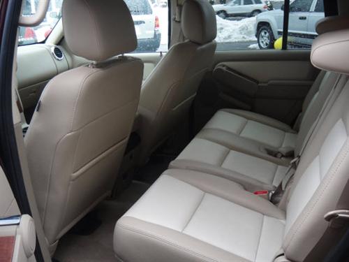 Ford Explorer 2008 photo 1