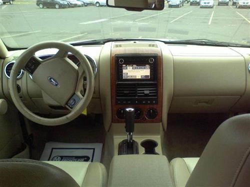 Ford Explorer 2008 photo 4